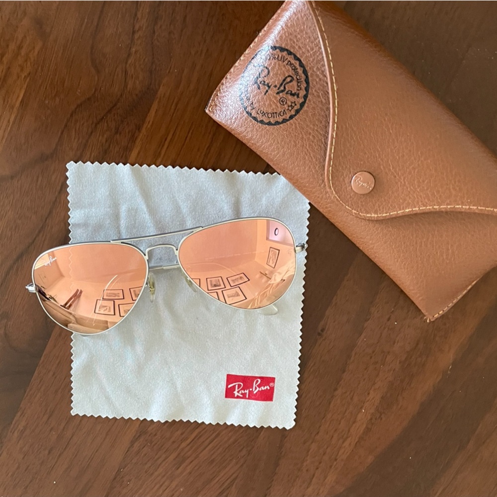Ray-Ban Aviator sunglasses